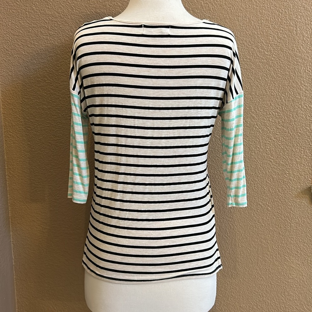 Olive & Oak/Anthropologie Striped Black and White Women's Top - Picture 3 of 6
